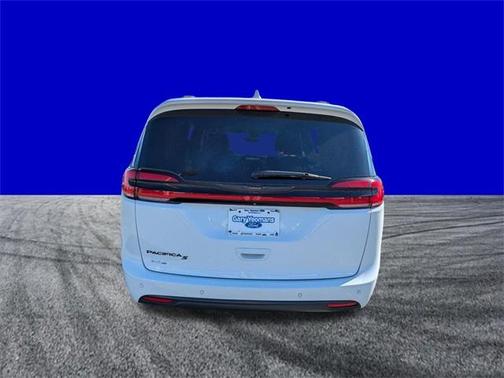 2021 Chrysler Pacifica Touring