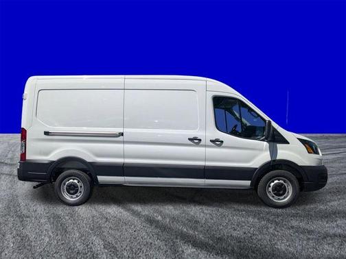 Oxford White 2026 Ford Transit-250 148 WB Medium Roof Cargo