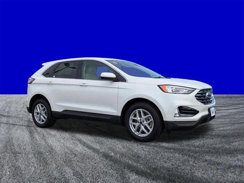 White Metallic 2022 Ford Edge SEL