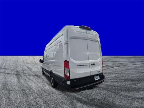 Oxford White 2026 Ford Transit-250 Base