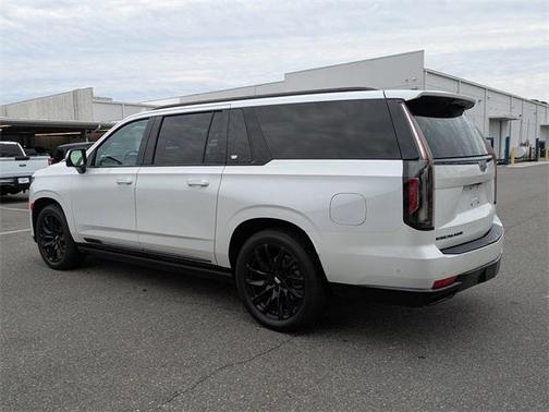 2023 Cadillac Escalade ESV Sport