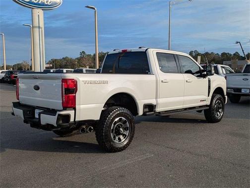 2024 Ford F-350 Lariat Super Duty