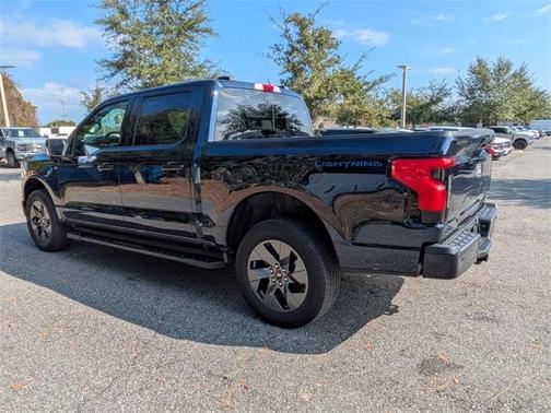 2024 Ford F-150 Lightning Flash