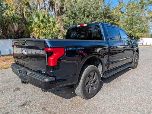 2024 Ford F-150 Lightning Flash