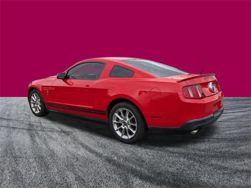 2011 Ford Mustang V6 Premium