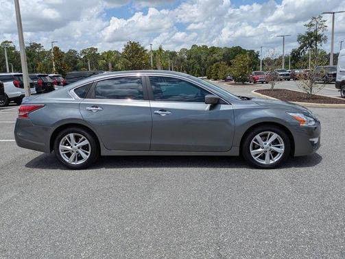Gun Metallic 2014 Nissan Altima 2.5 SV