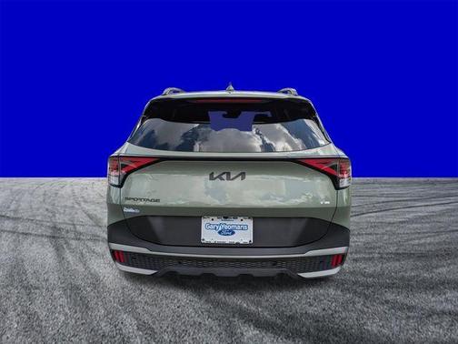 Jungle Green 2023 Kia Sportage X-Line