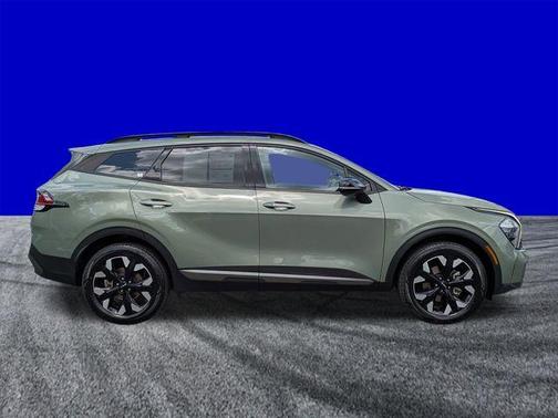 Jungle Green 2023 Kia Sportage X-Line