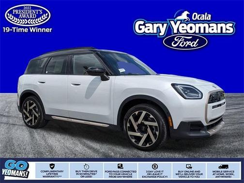 2025 MINI Countryman Base