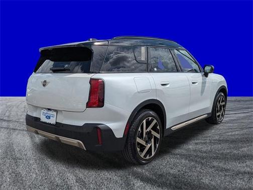 2025 MINI Countryman Base