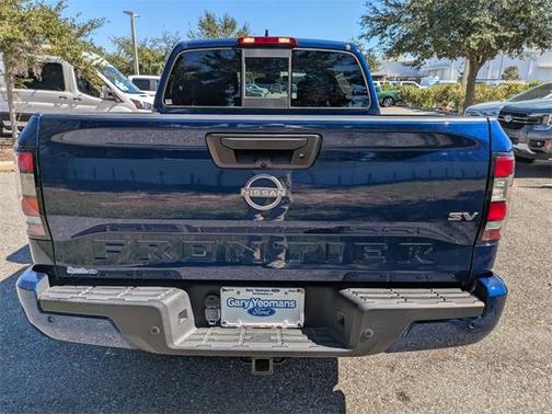 2022 Nissan Frontier SV