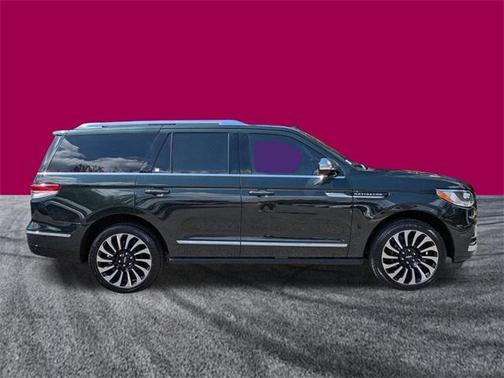 2023 Lincoln Navigator Black Label
