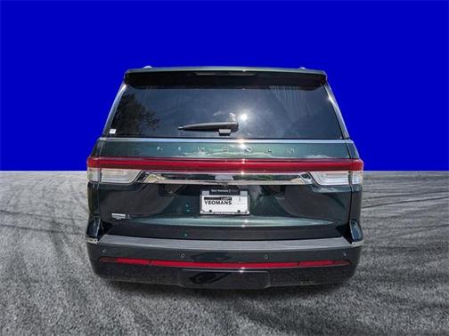 2023 Lincoln Navigator Black Label