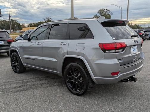 2019 Jeep Grand Cherokee Altitude