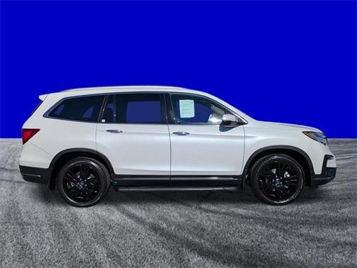 2022 Honda Pilot Touring 7-Passenger