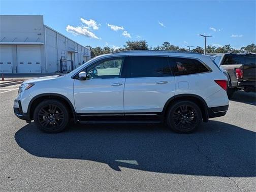 2022 Honda Pilot Touring 7-Passenger