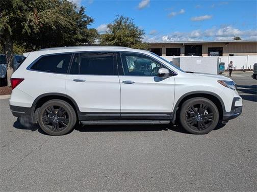 2022 Honda Pilot Touring 7-Passenger