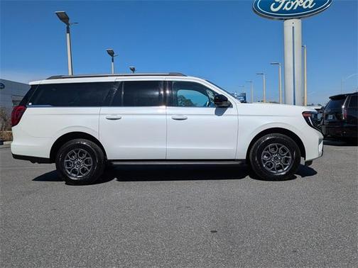 2025 Ford Expedition Max Active