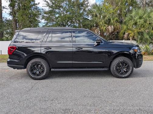 2024 Ford Expedition Timberline