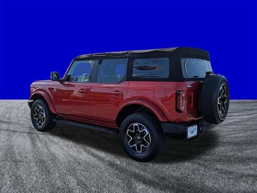 Chili Pepper Red 2022 Ford Bronco Outer Banks
