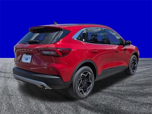 2025 Ford Escape Platinum