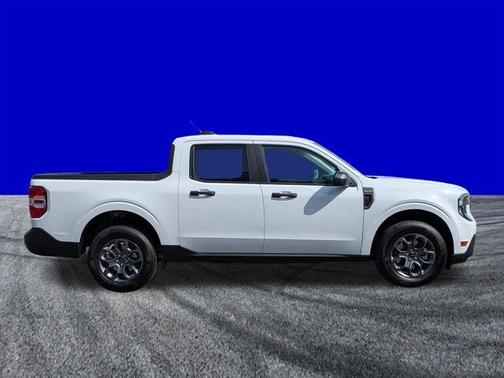 Oxford White 2026 Ford Maverick XLT