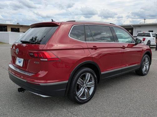 Cardinal Red Metallic 2019 Volkswagen Tiguan 2.0T SEL Premium