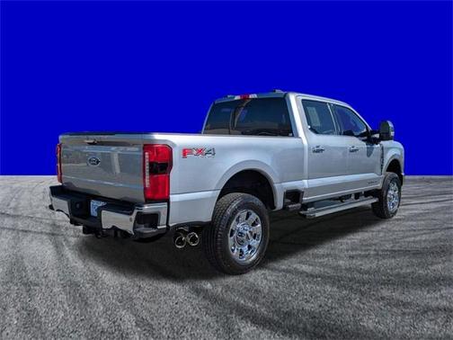 2024 Ford F-350 Lariat Super Duty