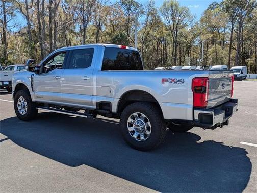 2024 Ford F-350 Lariat Super Duty