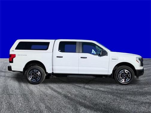 2022 Ford F-150 Lightning Pro