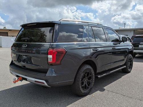 Blue Metallic 2024 Ford Expedition Timberline
