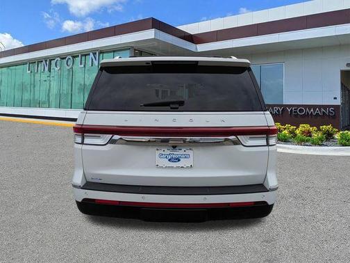Pristine White 2023 Lincoln Navigator Reserve