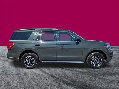 2023 Ford Expedition XLT