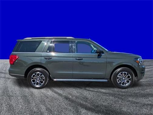 2023 Ford Expedition XLT