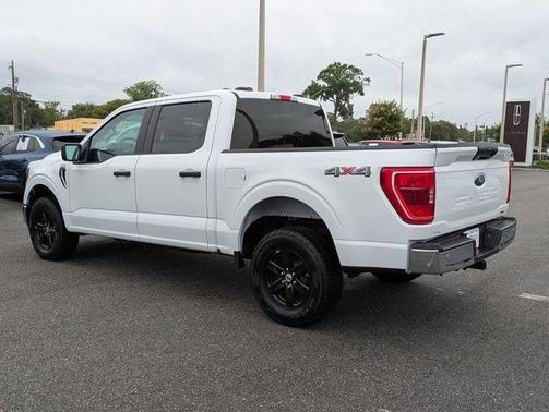 Oxford White 2023 Ford F-150 XLT