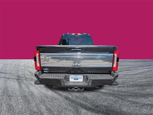 2023 Ford F-250 Platinum