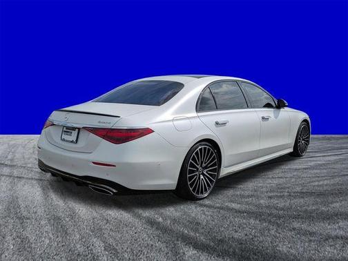 MANUFAKTUR Moonlight White Metallic 2024 Mercedes-Benz S-Class S 580 4MATIC