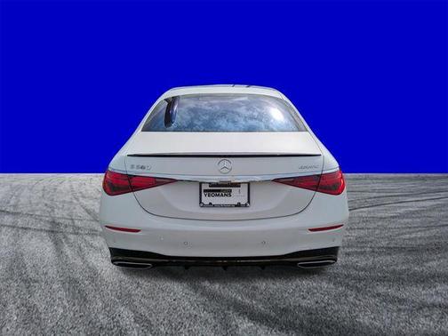 MANUFAKTUR Moonlight White Metallic 2024 Mercedes-Benz S-Class S 580 4MATIC