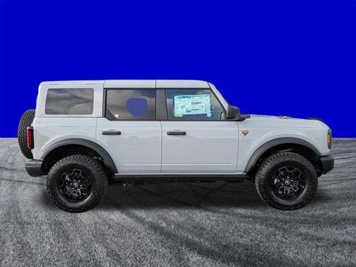 Avalanche 2026 Ford Bronco Badlands