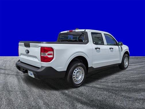 Oxford White 2026 Ford Maverick XL