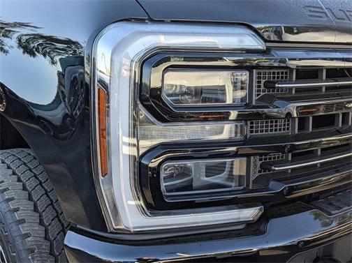 2025 Ford F-250 Platinum