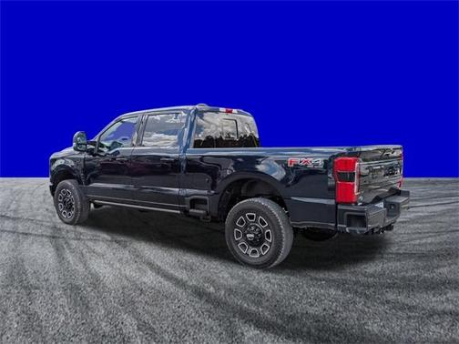 2025 Ford F-350 Platinum