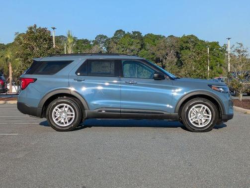 Vapor Blue 2026 Ford Explorer Active