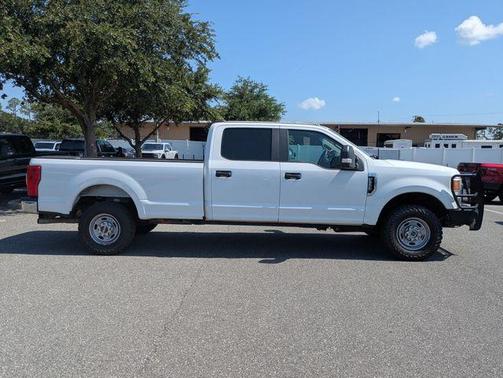 Oxford White 2022 Ford F-250 XL