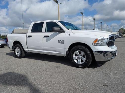 2022 RAM 1500 Classic SLT