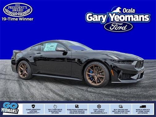 2025 Ford Mustang Dark Horse