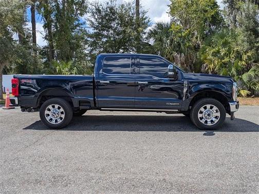 2024 Ford F-350 Lariat Super Duty
