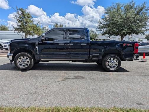 2024 Ford F-350 Lariat Super Duty