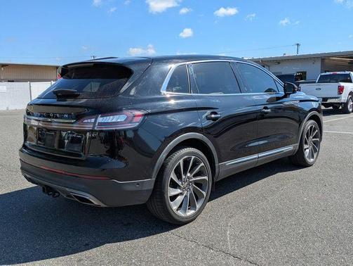 2020 Lincoln Nautilus Reserve