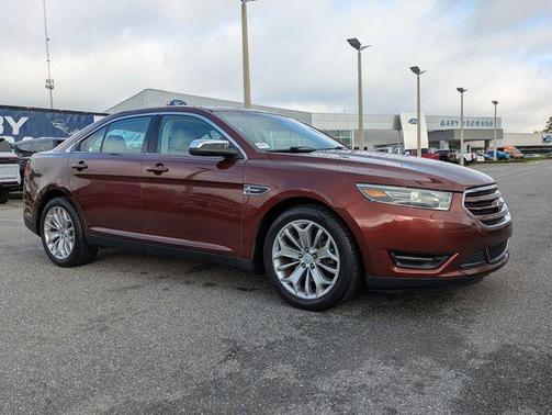 2015 Ford Taurus Limited